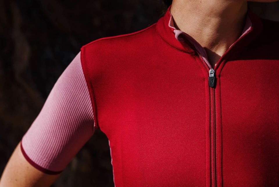 Isadore Women´s Signature Jersey Rio Red/ Mesa Rose